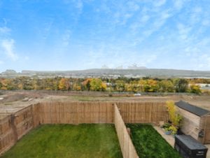 Photo 11- click for photo gallery